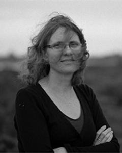 Dr Lucy Neave