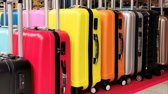 Colourful Luggage photo by Stratman, Flickr Creative Commons