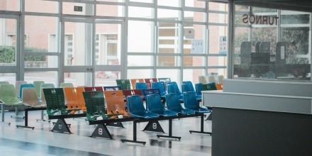 Communicating in hospital emergency departments