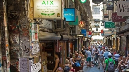 Exploring variation in Australian English: A perceptual approach Exploring variation in Australian English: A perceptual approach